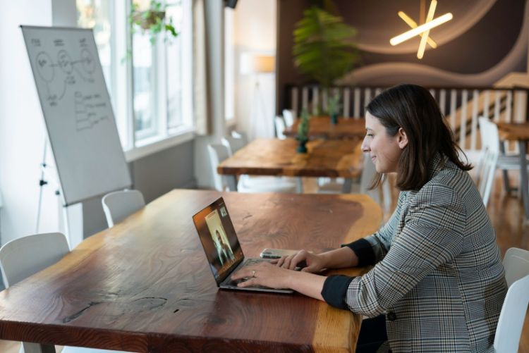 realiza tu curso de certificado ELE en Oxford House